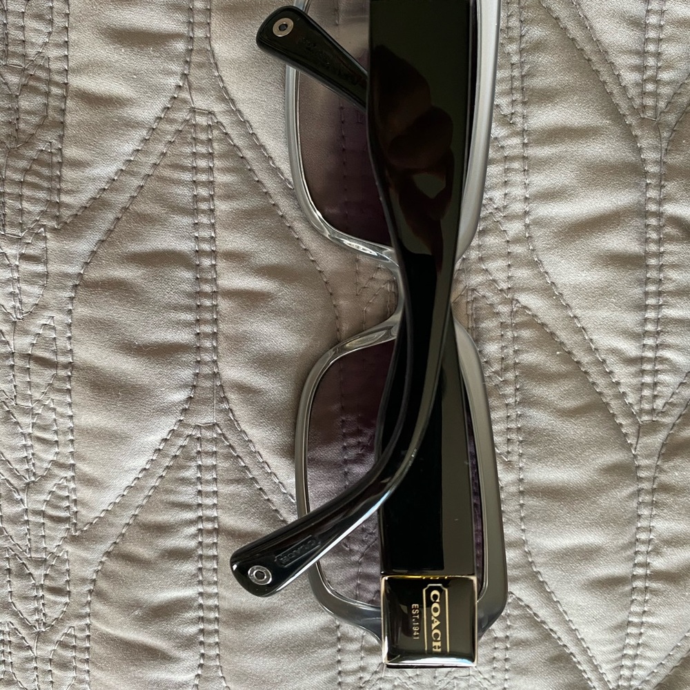 Coach Black du glasses - Picture 4 of 5